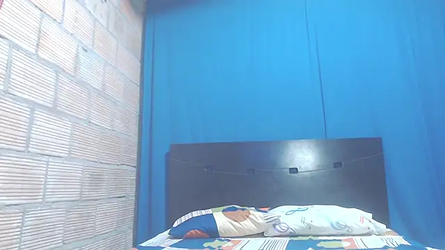 isabella dirty69 online show from February 18, 2025, 3:10 am