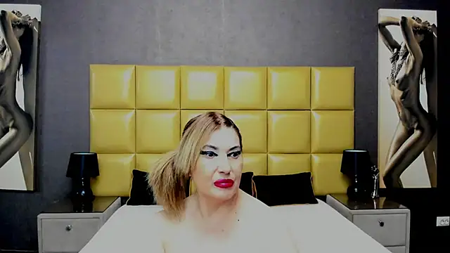 KiraLeila online show from January 26, 2025, 8:23 pm