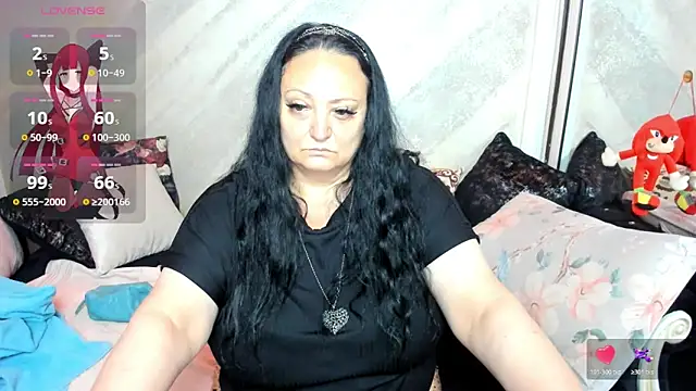 lady lauren online show from June 17, 2026, 4:15 am