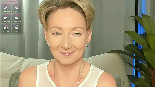 AkexandraFix online show from March 3, 2026, 1:50 pm