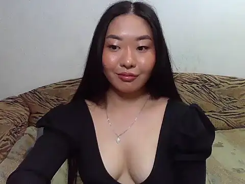Snapshot of Aleksa_Blackdream chatting on February 7, 2025, 3:45 am Aleksa Blackdream online show from February 7, 2025, 3:45 am