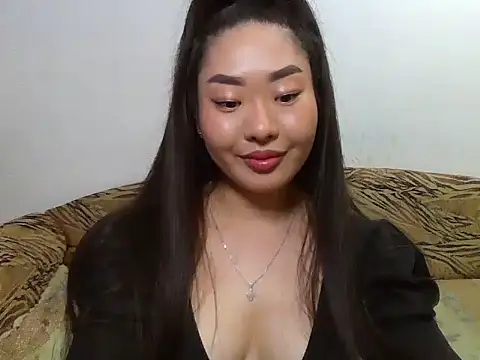 Snapshot of Aleksa_Blackdream chatting on March 17, 2025, 12:14 pm Aleksa Blackdream online show from March 17, 2025, 12:14 pm