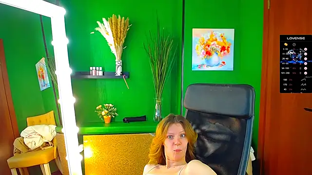 MaryHiggins online show from January 13, 2025, 10:58 am