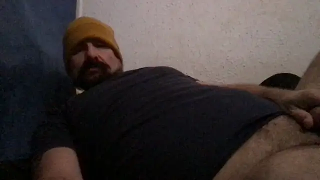 Snapshot of madmaxmiami chatting on October 17, 2025, 4:37 am madmaxmiami online show from October 17, 2025, 4:37 am