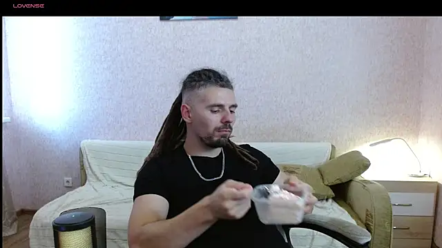 Aestheticguy101 online show from August 6, 2026, 2:30 pm
