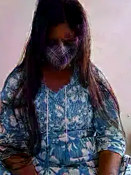 Snapshot of Ipsita-bold chatting on May 3, 2026, 2:50 am Ipsita-bold online show from May 3, 2026, 2:50 am