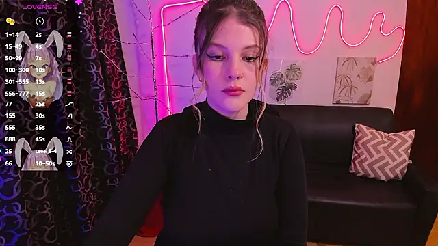 MillySandlerr online show from March 9, 2026, 1:48 pm