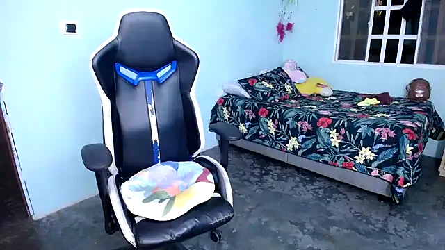 marysol83 online show from December 3, 2025, 12:29 am