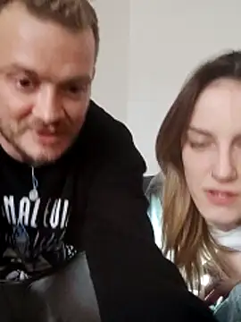 Mia-Sweet2002 online show from December 15, 2025, 10:30 am