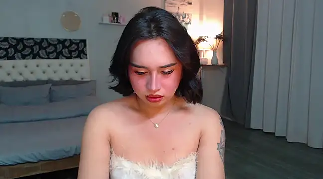 Snapshot of Sexysafarahh chatting on February 11, 2025, 4:22 am Sexysafarahh online show from February 11, 2025, 4:22 am