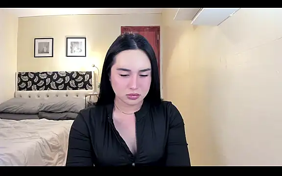 Snapshot of Sexysafarahh chatting on March 8, 2026, 10:41 am Sexysafarahh online show from March 8, 2026, 10:41 am