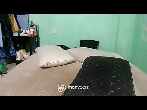 WantedSexslaves online show from May 17, 2026, 11:28 am