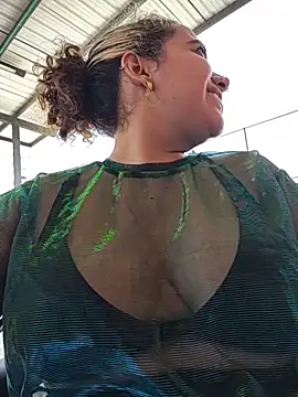 Snapshot of Emma_Wish chatting on March 13, 2026, 4:02 pm Emma Wish online show from March 13, 2026, 4:02 pm