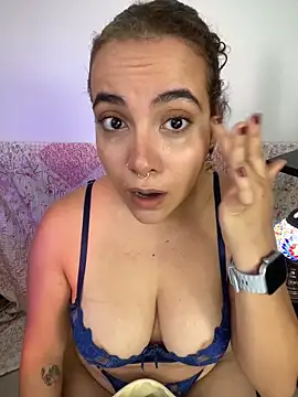 Snapshot of Emma_Wish chatting on March 22, 2026, 4:54 pm Emma Wish online show from March 22, 2026, 4:54 pm