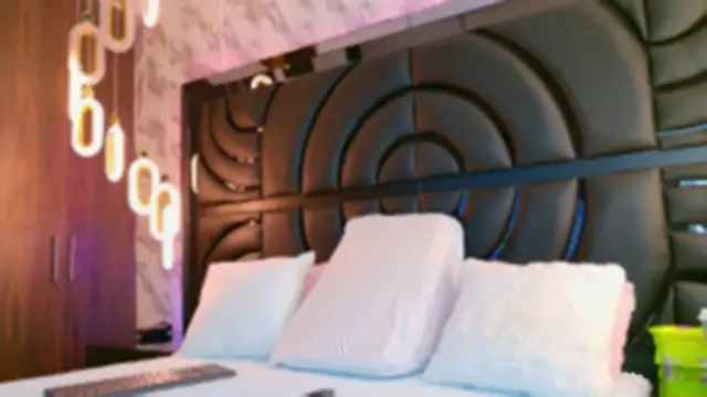 sarahgrey18 online show from November 1, 2025, 11:34 am