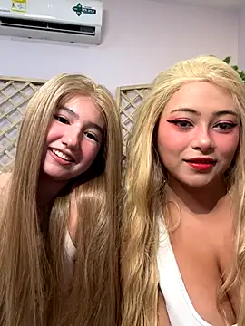 seraphine23 online show from September 24, 2025, 12:36 am