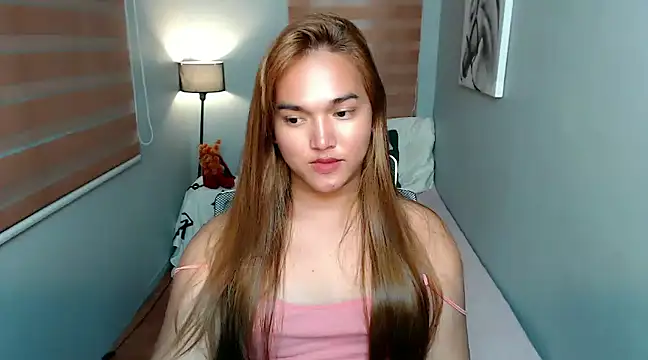 Snapshot of MoaningKylie chatting on December 9, 2024, 3:54 pm MoaningKylie online show from December 9, 2024, 3:54 pm