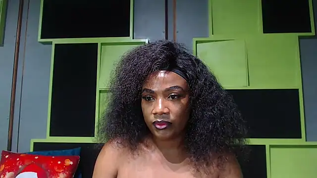 SexyAssDivaxxx online show from January 18, 2025, 12:36 pm