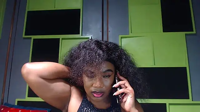 SexyAssDivaxxx online show from February 24, 2025, 1:31 pm