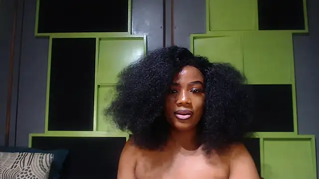 Snapshot of SexyAssDivaxxx chatting on October 3, 2025, 5:04 am SexyAssDivaxxx online show from October 3, 2025, 5:04 am