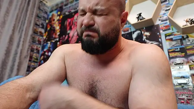 Muscle Bear online show from February 18, 2026, 8:16 pm