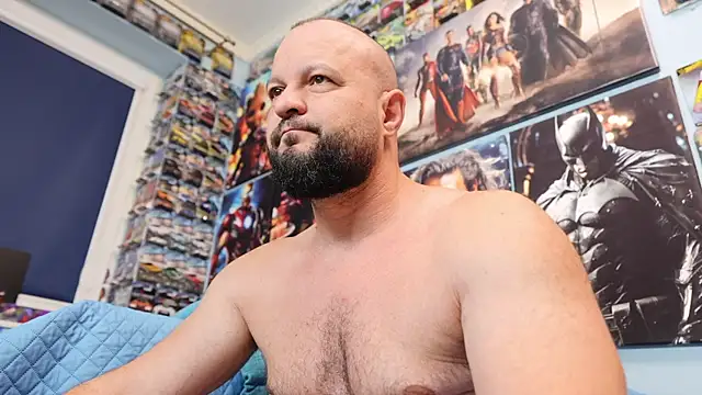 Muscle Bear online show from July 17, 2026, 5:36 am