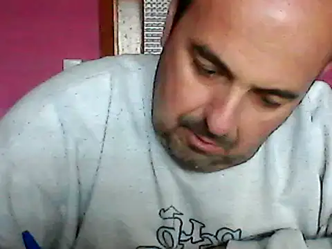 Hot-pico76 online show from February 8, 2025, 4:04 pm