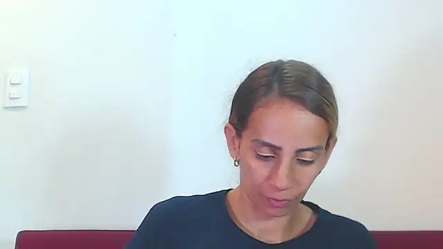 Amber Moore online show from June 11, 2026, 5:00 pm
