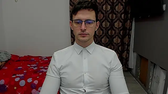 sexxymuscles4u online show from January 23, 2025, 8:15 am