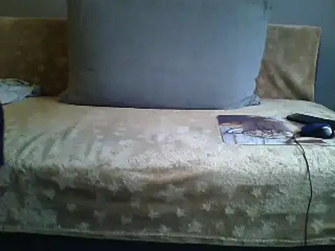 Snapshot of michu81 chatting on January 20, 2025, 9:46 am michu81 online show from January 20, 2025, 9:46 am