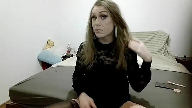 lilianashemale online show from February 22, 2026, 11:36 pm