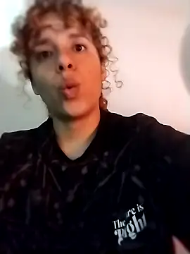 EmmaMelissa0521 online show from November 12, 2025, 2:01 am