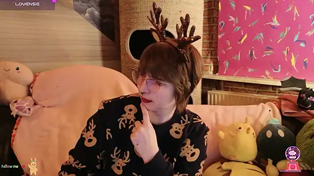 GamerGirl Eve online show from November 21, 2025, 6:17 pm