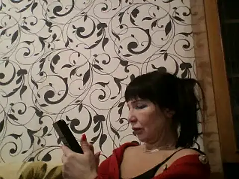 Snapshot of JeaneDavis chatting on February 4, 2025, 11:05 am JeaneDavis online show from February 4, 2025, 11:05 am