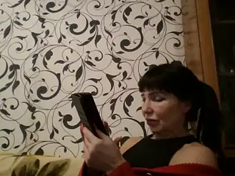 Snapshot of JeaneDavis chatting on February 5, 2025, 1:44 pm JeaneDavis online show from February 5, 2025, 1:44 pm