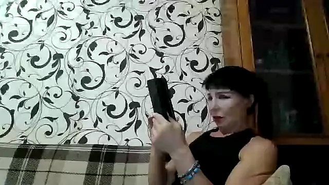 Snapshot of JeaneDavis chatting on September 9, 2025, 4:39 pm JeaneDavis online show from September 9, 2025, 4:39 pm