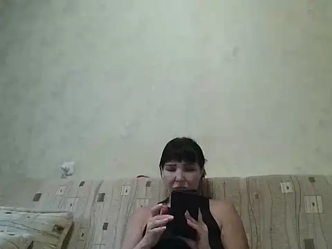 JeaneDavis online show from June 26, 2026, 2:54 pm