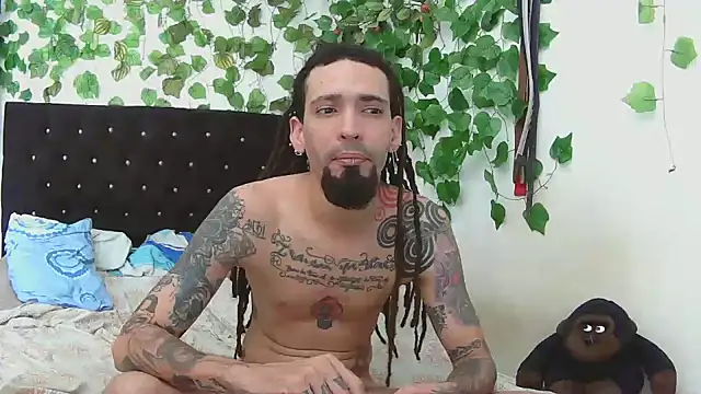 caribbeanlover1 online show from December 10, 2024, 6:17 pm
