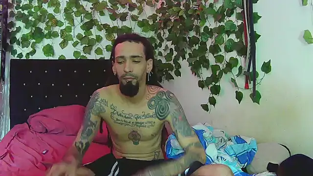 caribbeanlover1 online show from December 13, 2024, 8:26 pm