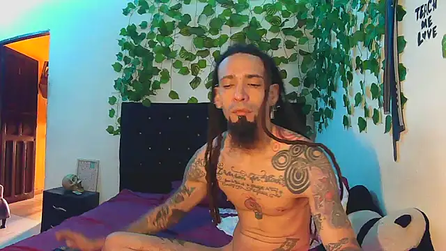 caribbeanlover1 online show from November 14, 2025, 3:44 pm