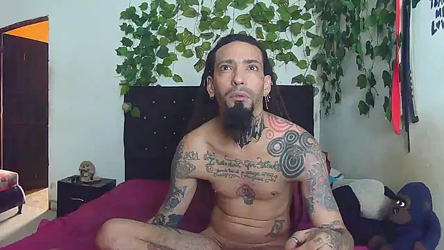 caribbeanlover1 online show from June 1, 2026, 2:52 pm