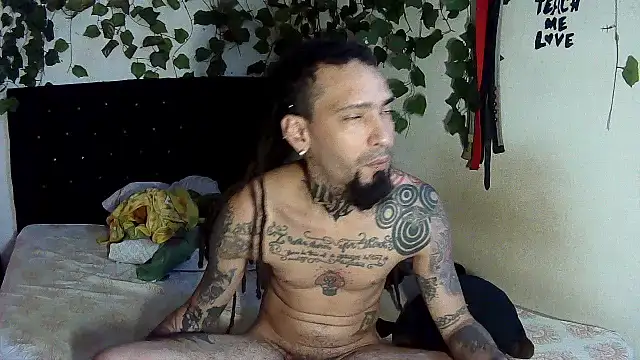 caribbeanlover1 online show from June 28, 2026, 4:02 pm
