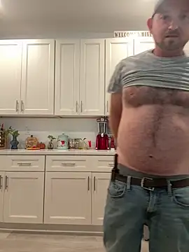 Snapshot of smokeymt420 chatting on September 19, 2025, 5:02 pm smokeymt420 online show from September 19, 2025, 5:02 pm