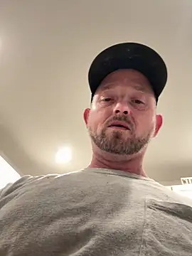 Snapshot of smokeymt420 chatting on September 24, 2025, 5:00 am smokeymt420 online show from September 24, 2025, 5:00 am