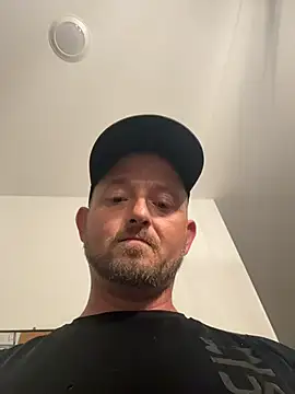 Snapshot of smokeymt420 chatting on September 25, 2025, 5:11 am smokeymt420 online show from September 25, 2025, 5:11 am