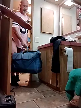 Yankeedave420 online show from February 17, 2026, 12:34 pm