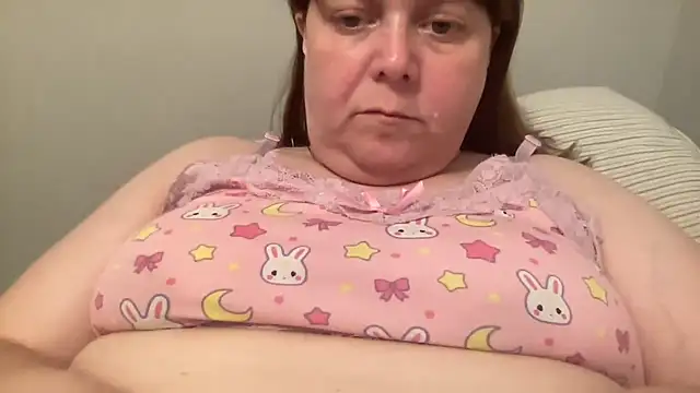 Snapshot of ParisNova chatting on March 19, 2026, 12:58 am ParisNova online show from March 19, 2026, 12:58 am