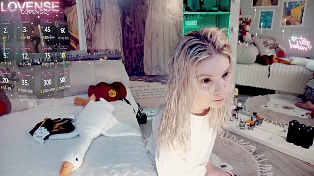 Careful i bite online show from January 9, 2026, 5:21 am