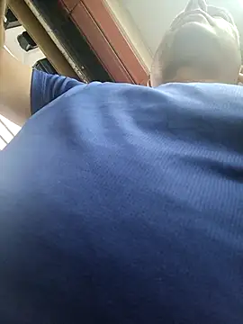 chicoguapo8 online show from January 13, 2026, 7:41 pm