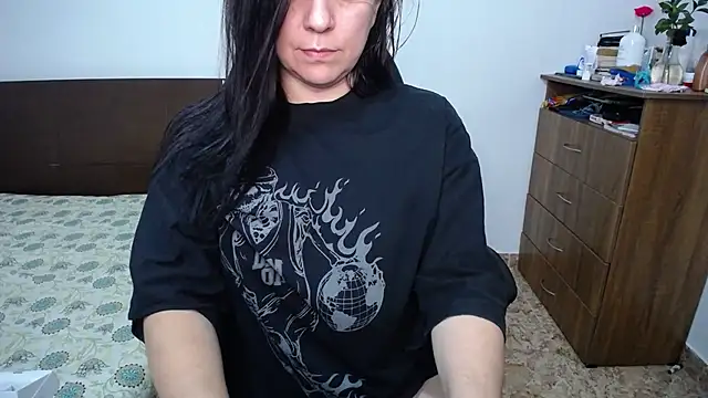 alexa milsf online show from October 6, 2025, 12:41 am